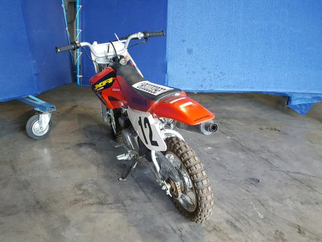 JH2DE02062K510917 - 2002 HONDA XR70 R RED photo 3