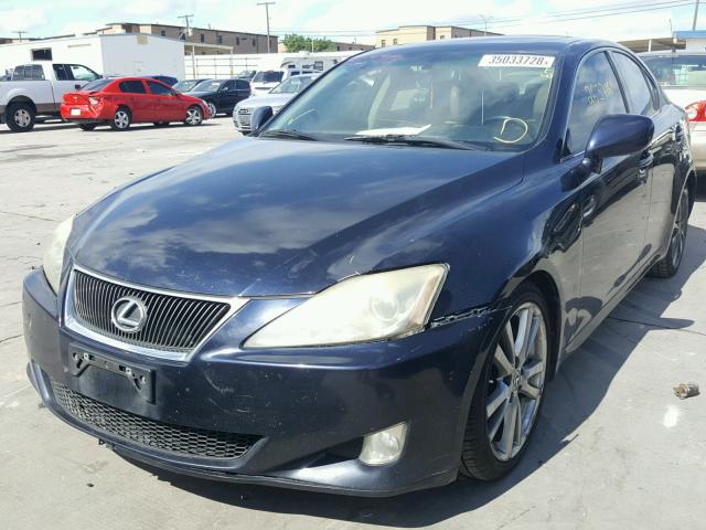 JTHBE262X82014887 - 2008 LEXUS IS 350 BLUE photo 2