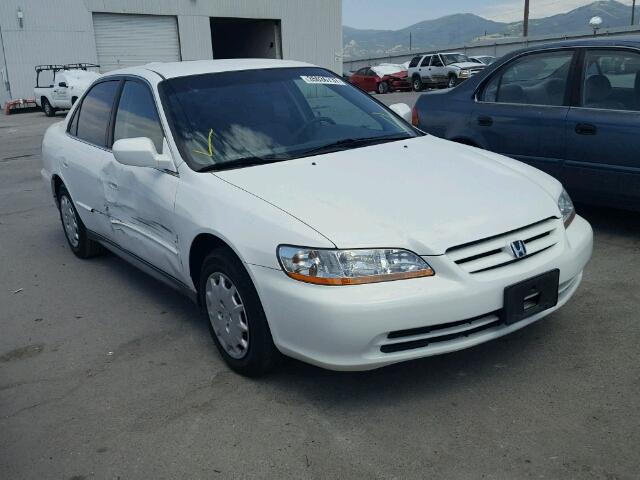 3HGCG66531G711477 - 2001 HONDA ACCORD LX WHITE photo 1