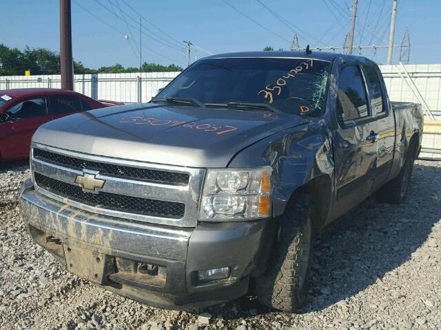 2GCEK19J271589763 - 2007 CHEVROLET SILVERADO GRAY photo 2