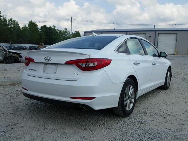 5NPE24AA8FH135771 - 2015 HYUNDAI SONATA WHITE photo 4