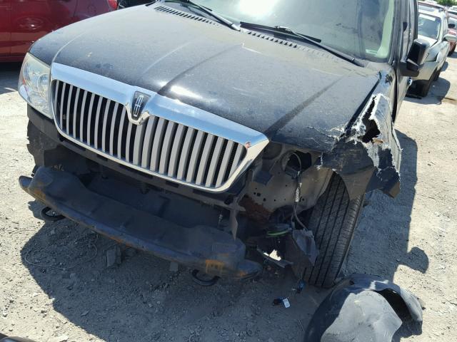 5LMFU28545LJ24670 - 2005 LINCOLN NAVIGATOR BLACK photo 9