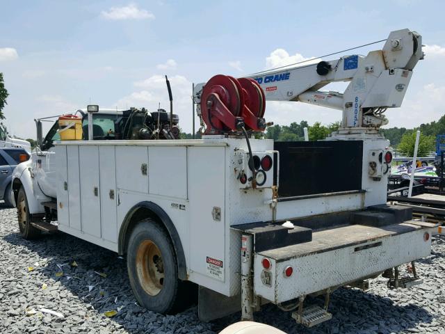 3FRWF75R77V431061 - 2007 FORD F750 SUPER WHITE photo 3