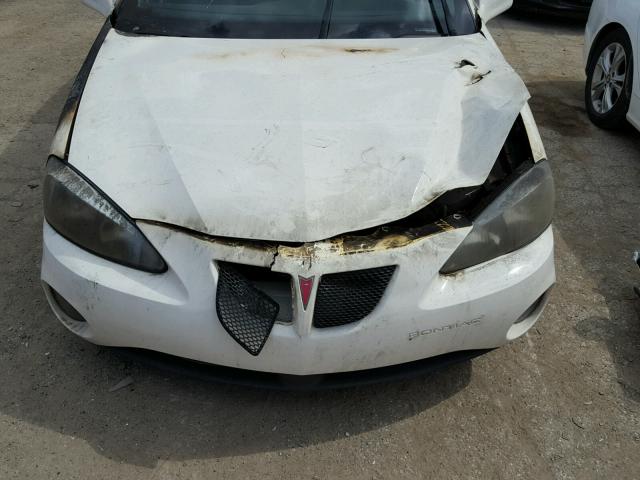 2G2WP552181102327 - 2008 PONTIAC GRAND PRIX WHITE photo 7