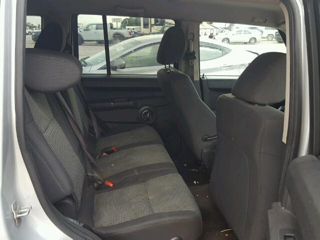 1J8HH48K59C514908 - 2009 JEEP COMMANDER SILVER photo 6