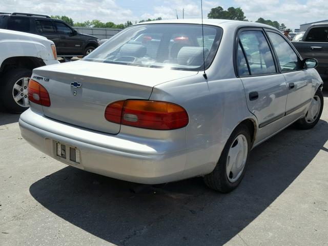 1Y1SK5281YZ437110 - 2000 CHEVROLET GEO PRIZM 银色 照片 4