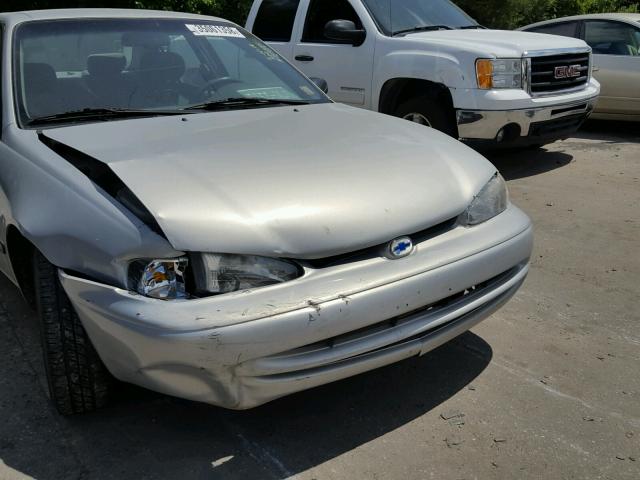 1Y1SK5281YZ437110 - 2000 CHEVROLET GEO PRIZM 银色 照片 9