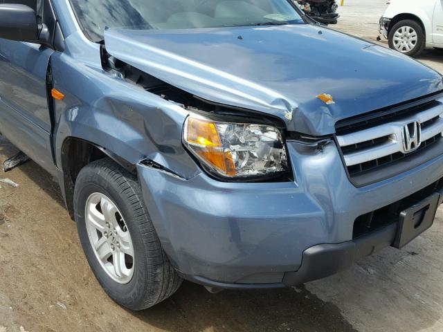 5FNYF28176B020802 - 2006 HONDA PILOT LX BLUE photo 9