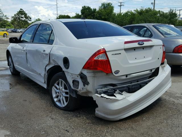 3FAHP0GA1CR103435 - 2012 FORD FUSION S WHITE photo 3