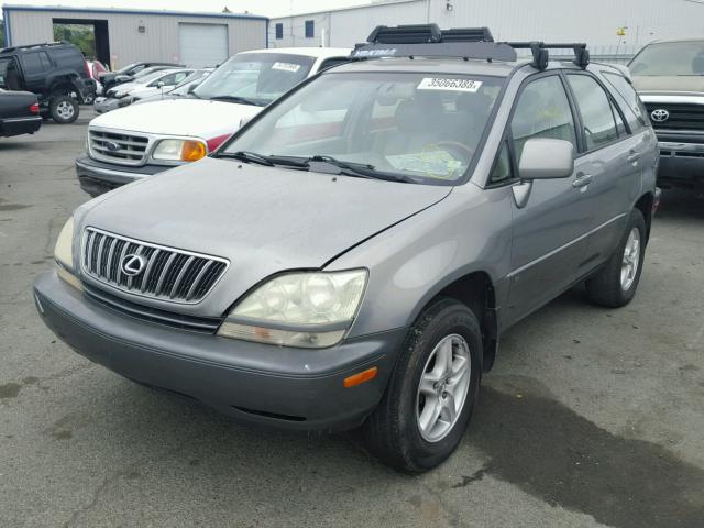 JTJHF10U920280947 - 2002 LEXUS RX 300 GRAY photo 2