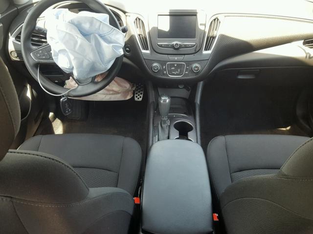 1G1ZB5ST9HF137445 - 2017 CHEVROLET MALIBU LS 蓝色 照片 9