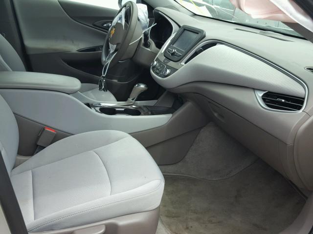 1G1ZB5ST4GF189533 - 2016 CHEVROLET MALIBU LS Gümüş foto 5