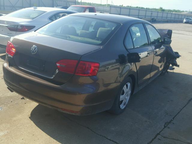 3VW2K7AJ3BM066705 - 2011 VOLKSWAGEN JETTA BASE 棕色 照片 4