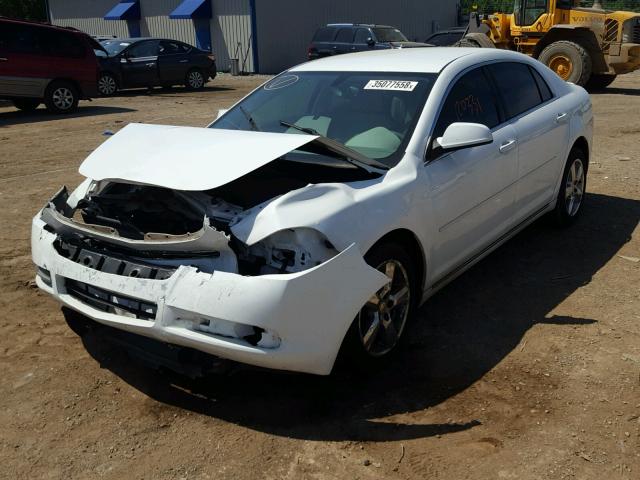 1G1ZD5EU3BF171810 - 2011 CHEVROLET MALIBU 2LT WHITE photo 2