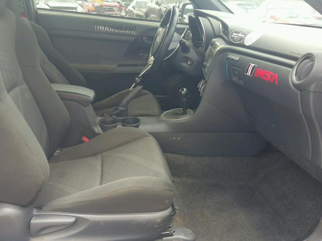 JTKJF5C77D3064400 - 2013 TOYOTA SCION TC 银色 照片 5