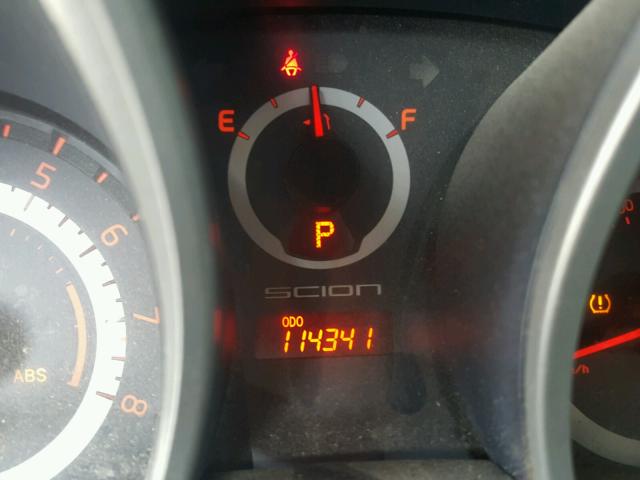 JTKJF5C77D3064400 - 2013 TOYOTA SCION TC 银色 照片 8