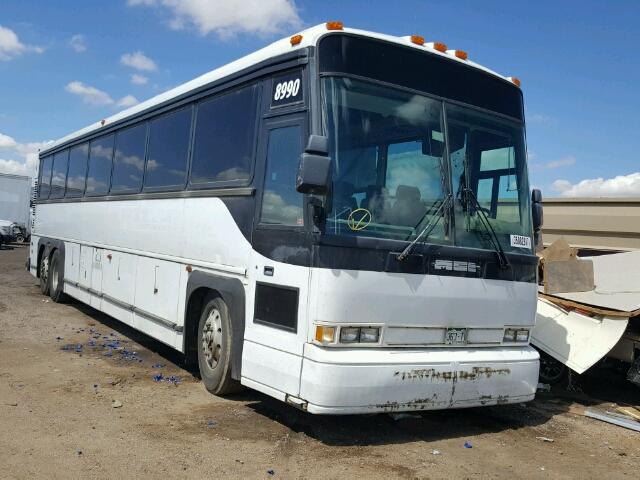 1M8SDMPA7WP050382 - 1998 MOTOR COACH INDUSTRIES TRANSIT BU WHITE photo 1