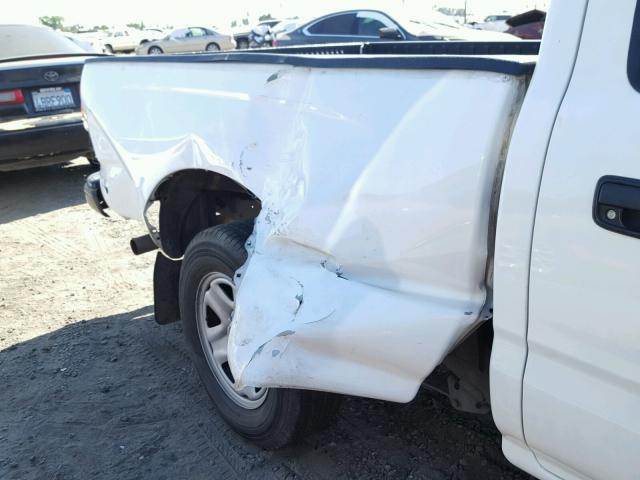 5TENL42N32Z020937 - 2002 TOYOTA TACOMA WHITE photo 9