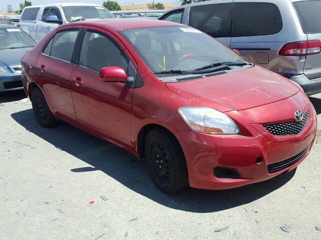 JTDBT4K37A1375992 - 2010 TOYOTA YARIS RED photo 1