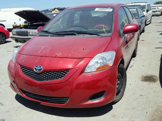 JTDBT4K37A1375992 - 2010 TOYOTA YARIS RED photo 9