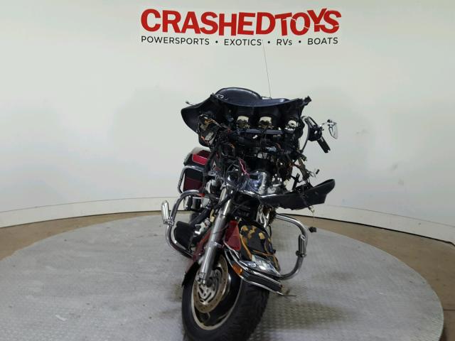 1HD1FCW195Y615125 - 2005 HARLEY-DAVIDSON FLHTCUI Екі түсті фото 3