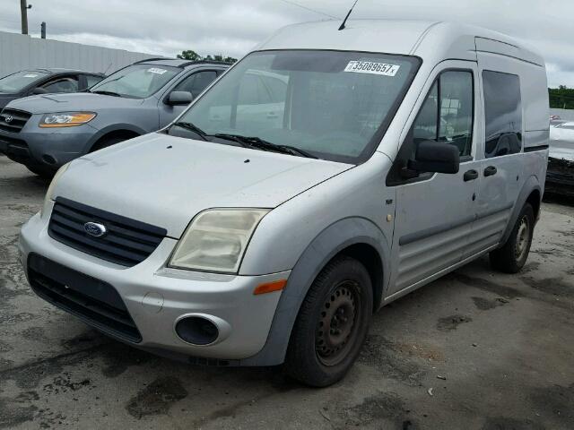 NM0KS9BN3AT011572 - 2010 FORD TRANSIT CO SILVER photo 2