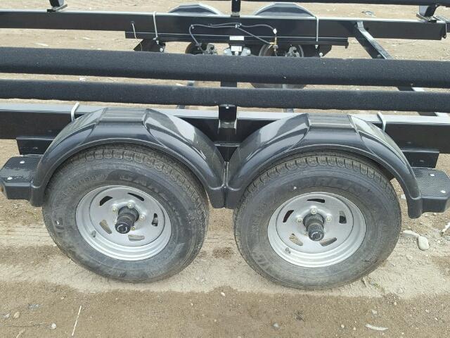 1MDBUAX22JA638145 - 2018 SHOR TRAILER Qara foto 8