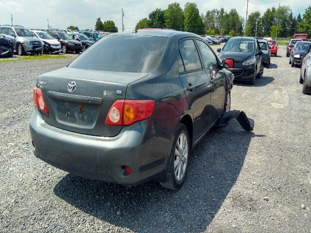 2T1BU40E79C078357 - 2009 TOYOTA COROLLA BA GRAY photo 4