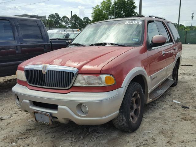 5LMEU27A9YLJ40569 - 2000 LINCOLN NAVIGATOR 红色 照片 2