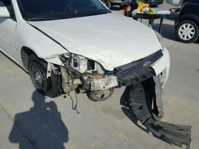 2G1WS58R579352634 - 2007 CHEVROLET IMPALA POL WHITE photo 9