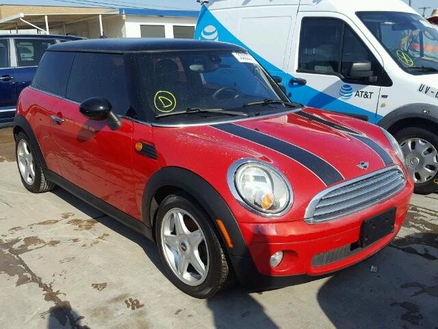 WMWMF33578TU66556 - 2008 MINI COOPER RED photo 1