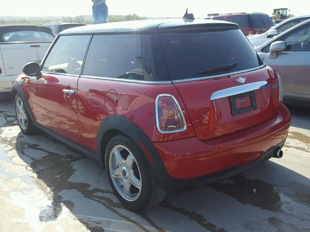 WMWMF33578TU66556 - 2008 MINI COOPER RED photo 3