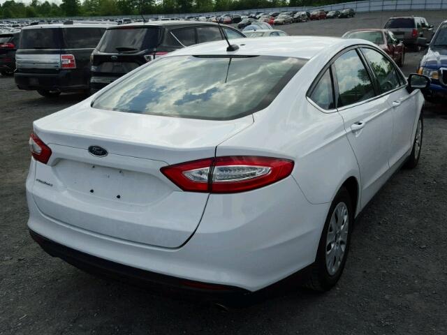 1FA6P0G75E5377206 - 2014 FORD FUSION S WHITE photo 4