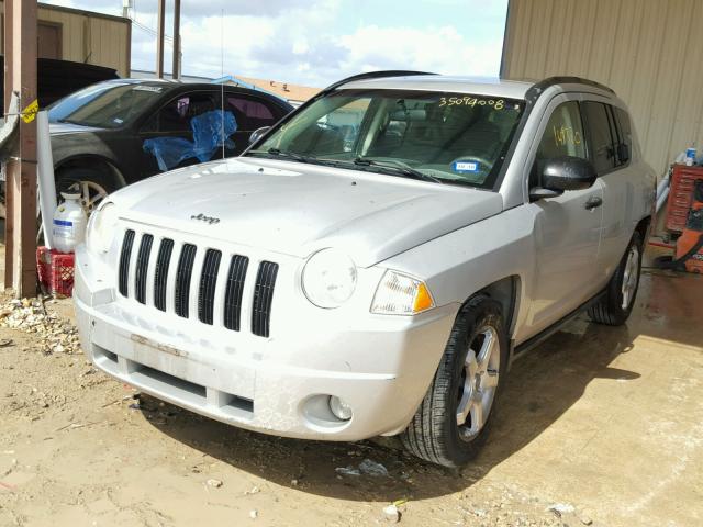 1J8FF47W67D178310 - 2007 JEEP COMPASS SILVER photo 2