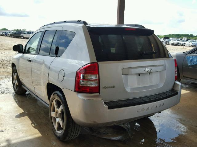 1J8FF47W67D178310 - 2007 JEEP COMPASS SILVER photo 3