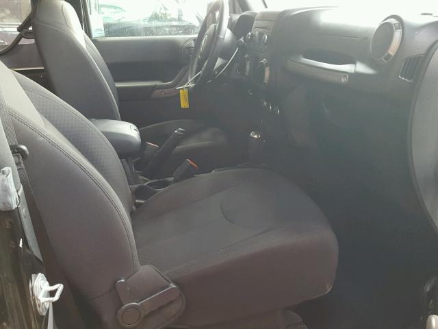 1C4AJWAG2HL594097 - 2017 JEEP WRANGLER S BLACK photo 5