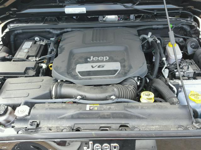 1C4AJWAG2HL594097 - 2017 JEEP WRANGLER S BLACK photo 7