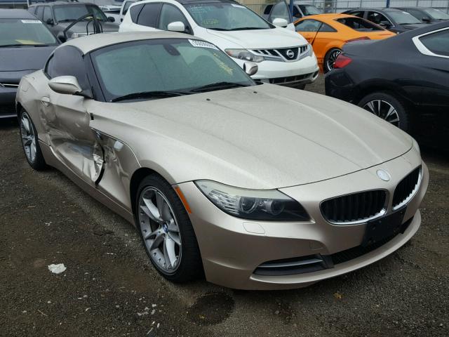 WBALM5C54AE377521 - 2010 BMW Z4 SDRIVE3 Dorado foto 1