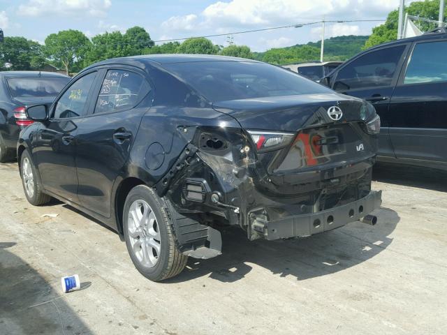 3MYDLBZV6GY121362 - 2016 TOYOTA SCION IA BLACK photo 3