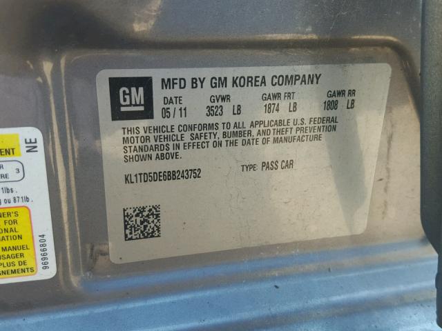 KL1TD5DE6BB243752 - 2011 CHEVROLET AVEO LS GRAY photo 10