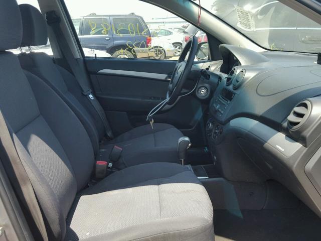 KL1TD5DE6BB243752 - 2011 CHEVROLET AVEO LS GRAY photo 5