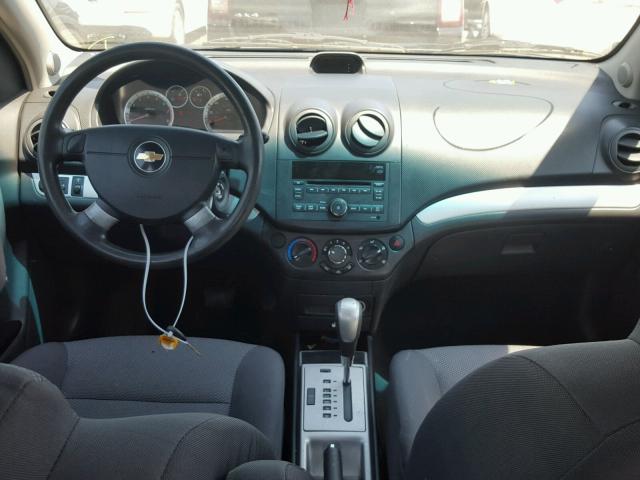 KL1TD5DE6BB243752 - 2011 CHEVROLET AVEO LS GRAY photo 9