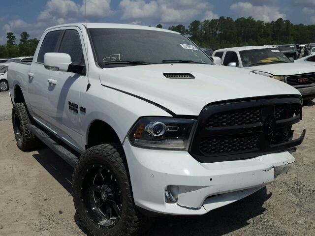 1C6RR7MT3HS581527 - 2017 RAM 1500 SPORT WHITE photo 1