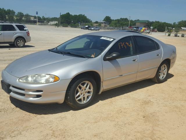 2B3HD46R34H638752 - 2004 DODGE INTREPID S SILVER photo 2