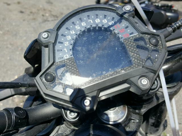 JKAZR2B16HDA25324 - 2017 KAWASAKI ZR900 BLACK photo 8