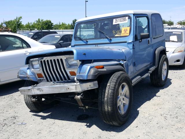 2BCCV8141JB526654 - 1988 JEEP WRANGLER L BLUE photo 2