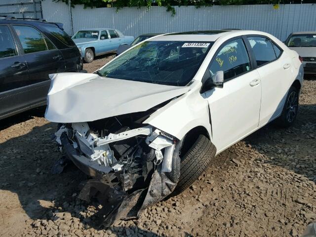 5YFBURHE3HP592951 - 2017 TOYOTA COROLLA L WHITE photo 2