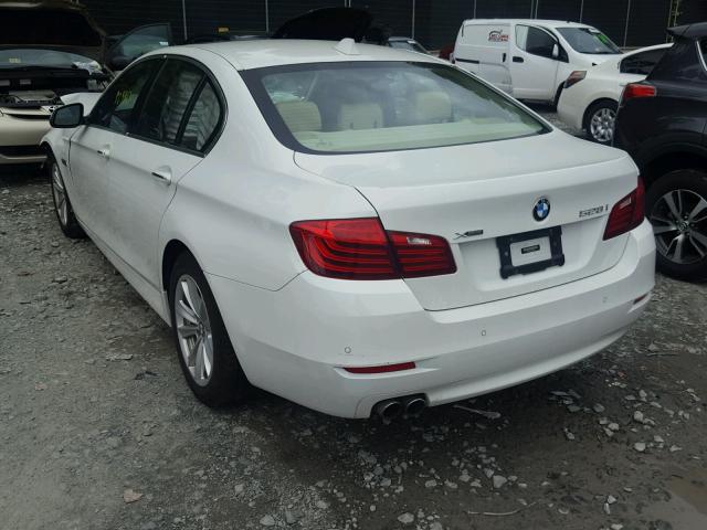 WBA5A7C57ED619999 - 2014 BMW 528 XI WHITE photo 3