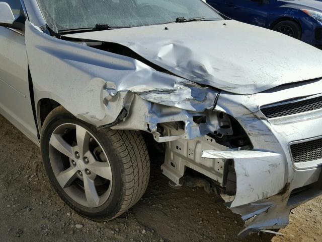 1G1ZC5E00CF202609 - 2012 CHEVROLET MALIBU 1LT ვერცხლისფერი ფოტო 9