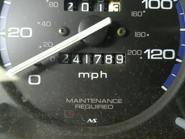 2HGEJ6611YH508265 - 2000 HONDA CIVIC BASE GREEN photo 8